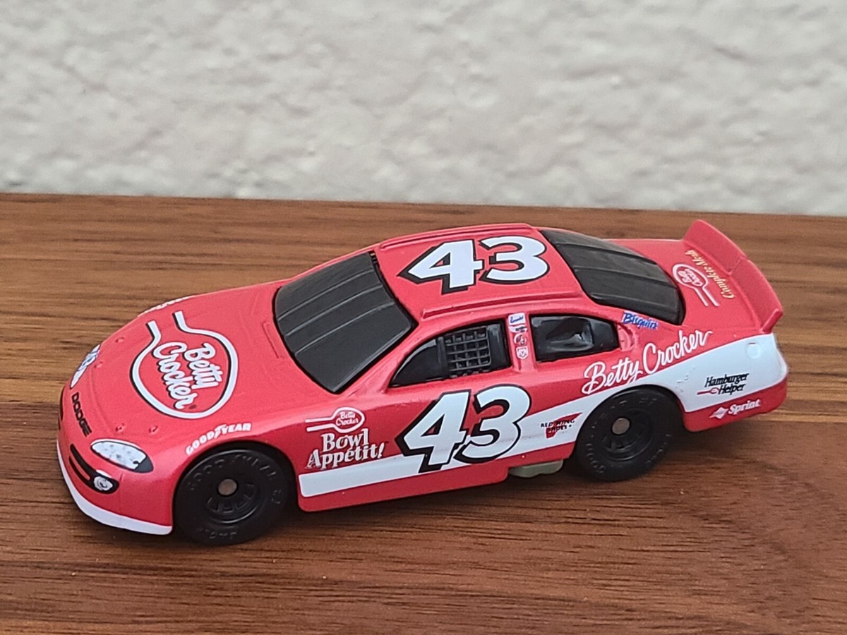 限定2004台　Gmp JONES Panelli SET 1/43 ミニカー 2001 #43 John Andretti Betty Crocker Cereal Promo 1/64 NASCAR