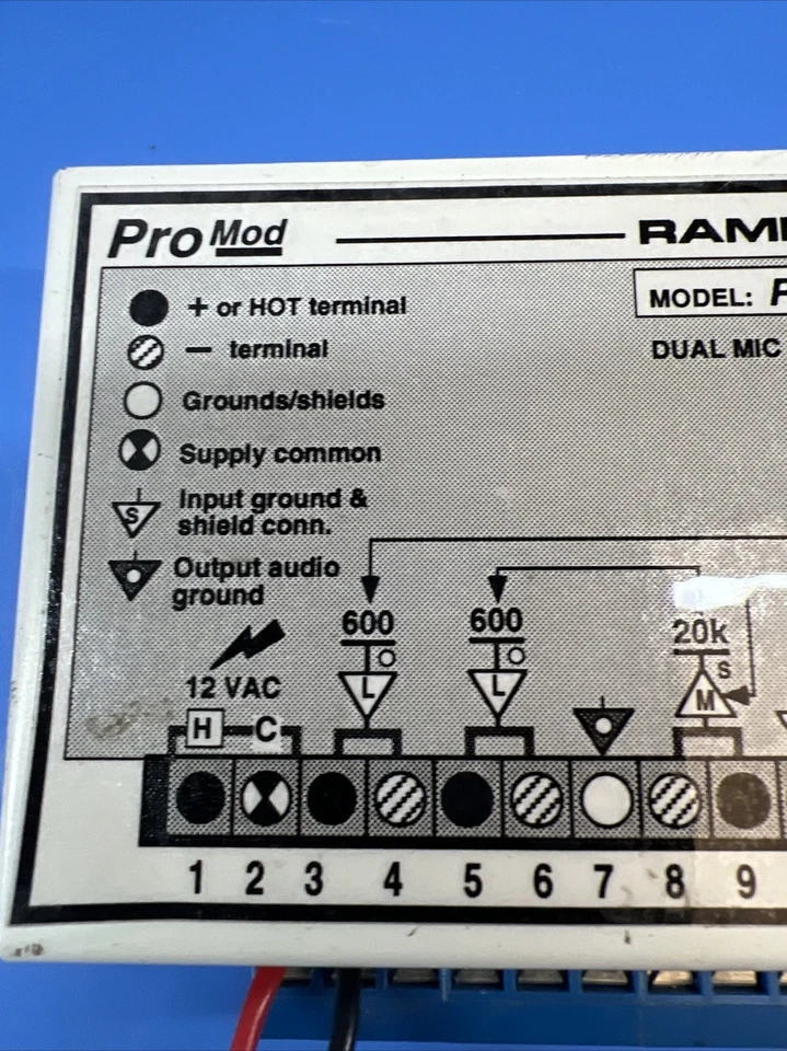 PRO MOD RAMCO RESEARCH MODELO P-2MA/L AMPLIFICADOR DE DOBLE MICRÓFONO A LÍNEA CON 12VAC 40VA Foto 4 de 4