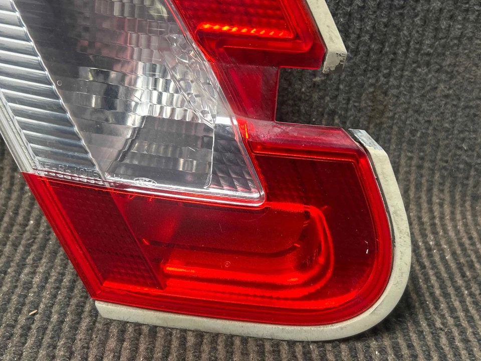 Fits 2010-2012 Ford Taurus Left Lid/Trunk Tail Light OEM:AG1315501B Foto 2 de 4