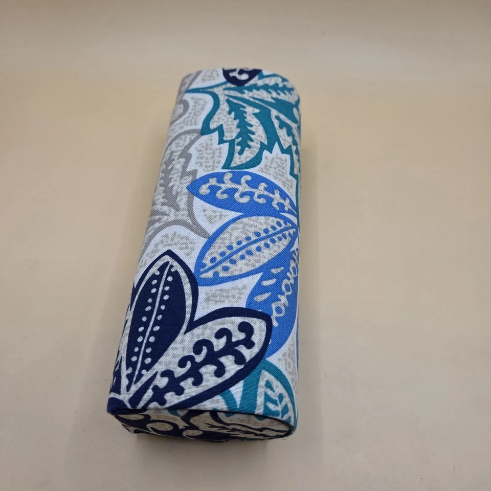 Vera Bradley Authentic Hard Magnetic Eyeglass Case Flip Travel Floral Blue Lilly - Image 3 of 4