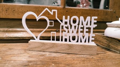 10 x Deko ''HomeSweetHome'' mit Eichenholz