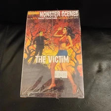 Monster Scenes THE VICTIM Moebius 2008 Snap Together 1/13 Scale Model Kit NEW
