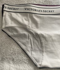 Image of Victoria's Secret Set of 3  Stretch Panties in size L