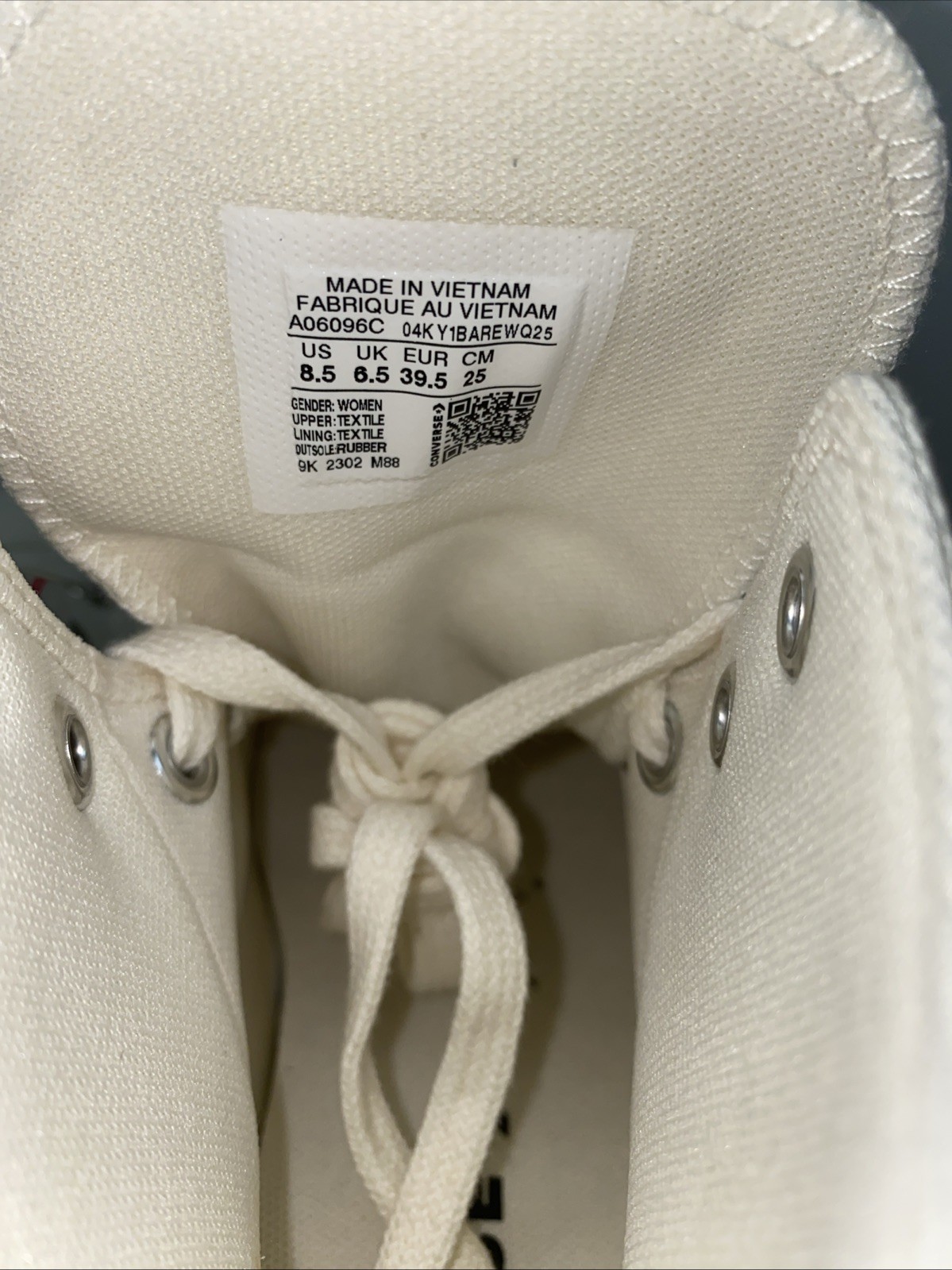 Converse DYI Women’s US 8.5 White Cream Trainers - Excellent New - EU 39.5 thumbnail 8