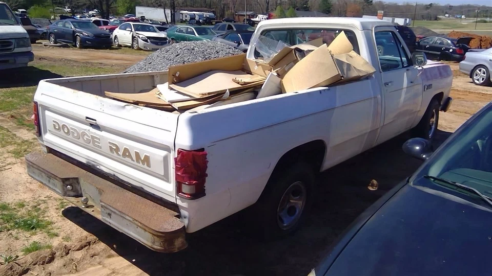 Steering Gear/Rack Power Steering Fits 80-93 DODGE 150 PICKUP 227978 - Image 3 of 4