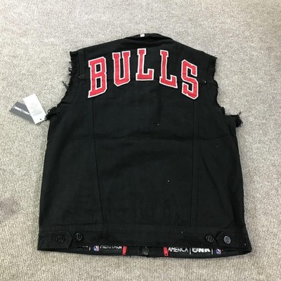 Chicago Bulls Jacket Womens Medium Black NBA Basketball Denim Vest UNK Heritage