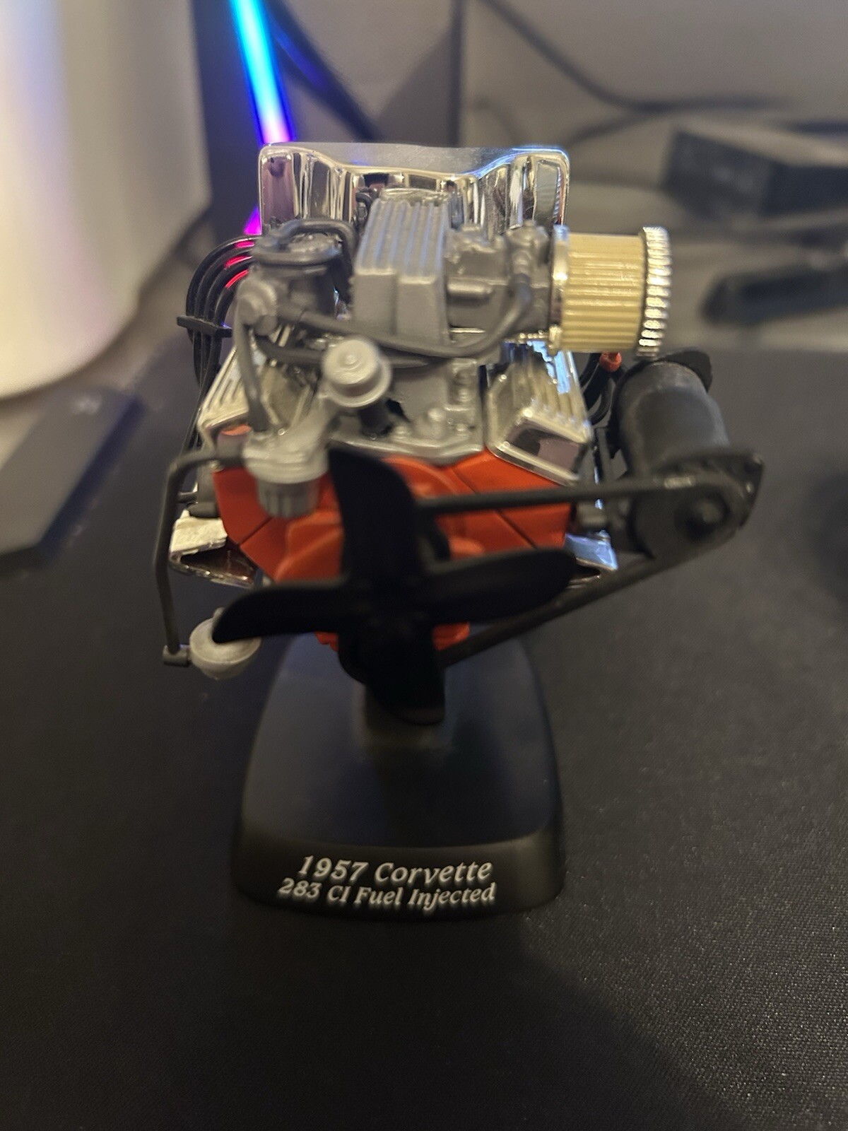 1957 Corvette 283 Fuel Injected Erta 1/12 Scale Die Cast Engine.