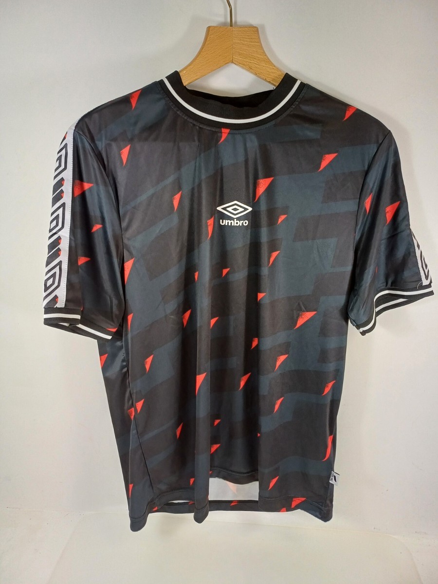 Carling Umbro Short Sleeve Taper Size M UK