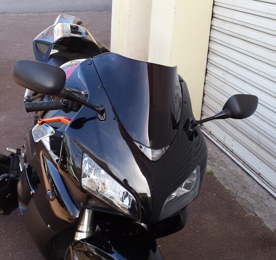 Bulle moto racing CBR 1000 RR 2004-2007 noire finition premium