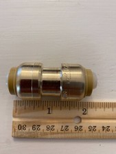 Max 1/2 In. Brass Push-To-Connect Coupling Fitting