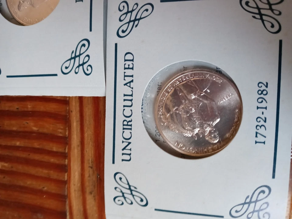 1732-1982 George Washington 90% Silver Proof & UNC Silver Half Dollar Coins, coa - Image 2 of 4