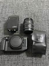 Canon EOS 1000QD 50mm f/2.5 Compact-Macro Lens 35mm Film Camera Used JP