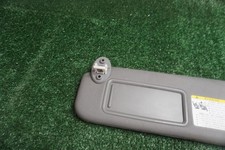 Driver Side Gray Sun Visor – For 2005-2007 Toyota 4Runner 4.0L / 4.7L, W/ Sunroof