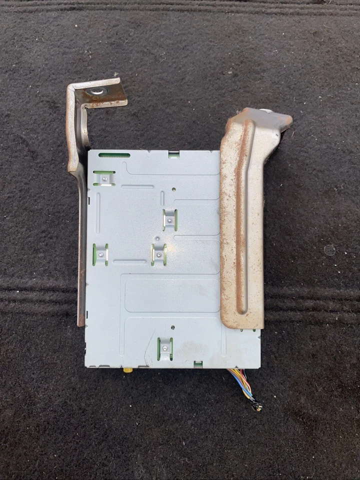 2008-2011 MITSUBISHI LANCER SIRIUS SATELLITE RADIO CONTROL MODULE OEM 8701A219 - Image 3 of 3