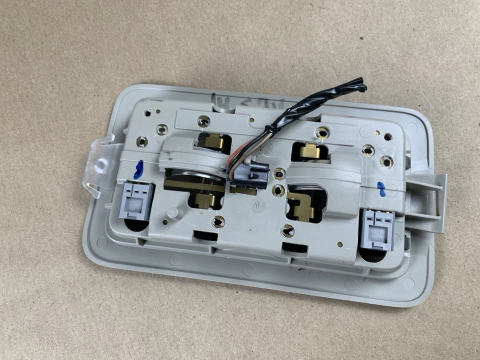 2007-2014 GMC Chevrolet Yukon Tahoe 2ª linha cúpula interior cinza claro - Imagem 4 de 4