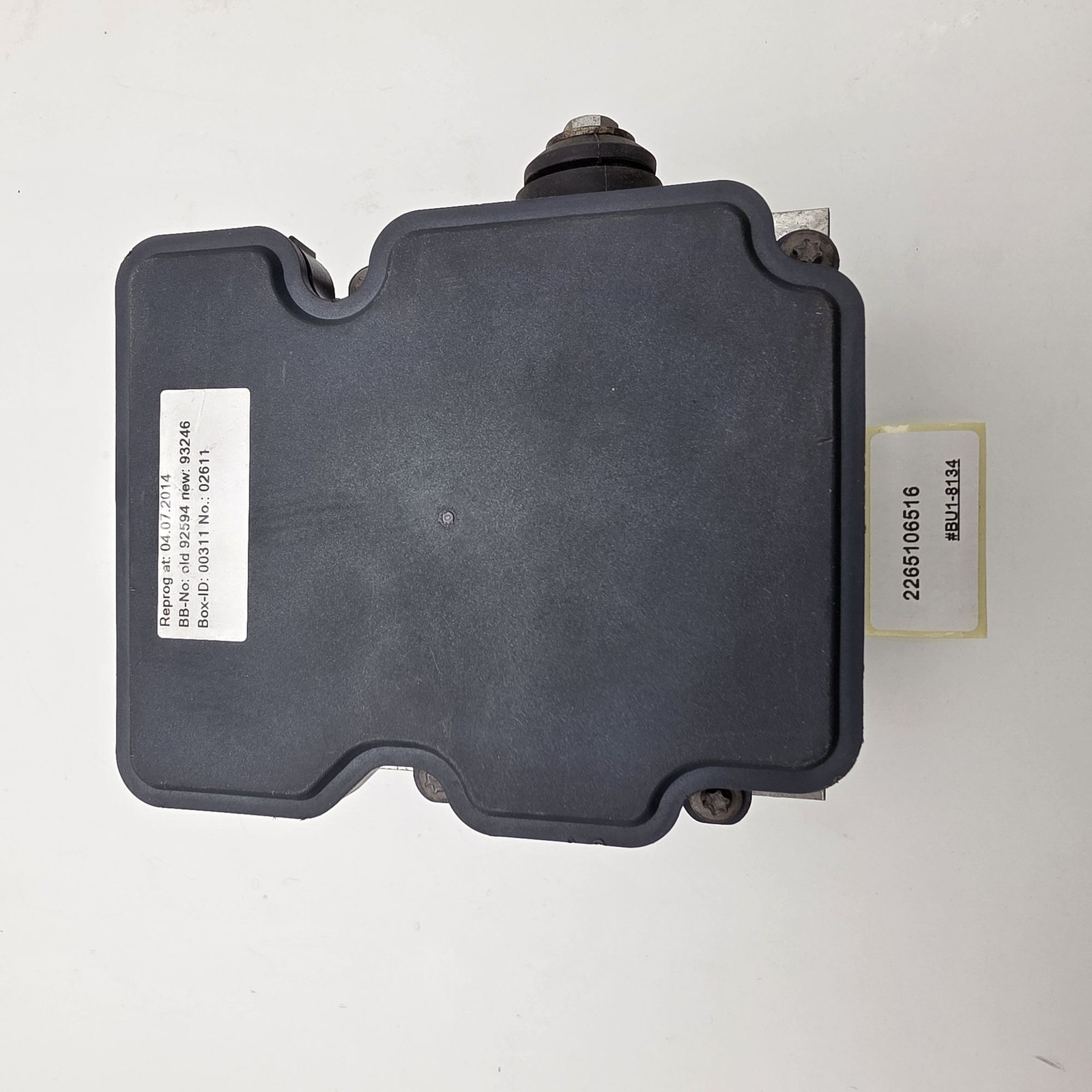2014-2017 Maserati Ghibli ABS Anti Lock Brake Pump Module 2265106516