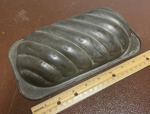 Antique Vintage Tin Steel Bread Pan French Brioche Loaf Fluted Baking Mold