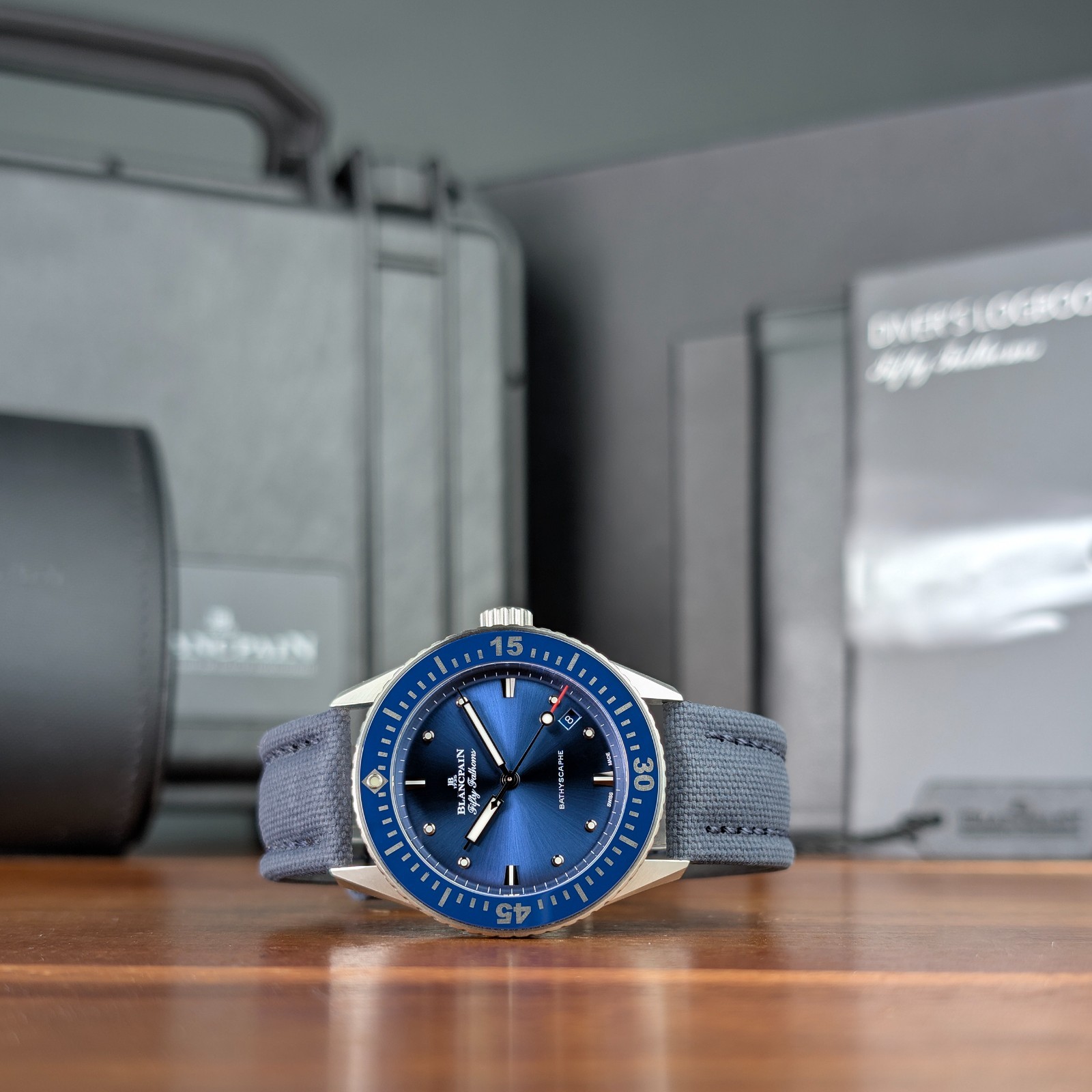 2024 Box & Card 38mm Blue Blancpain Fifty Fathoms Bathyscaphe 5100 1140 O52A