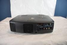 Cyfrowy projektor LCD Epson PowerLite 50c EMP-50 - brakujący kabel zasilający