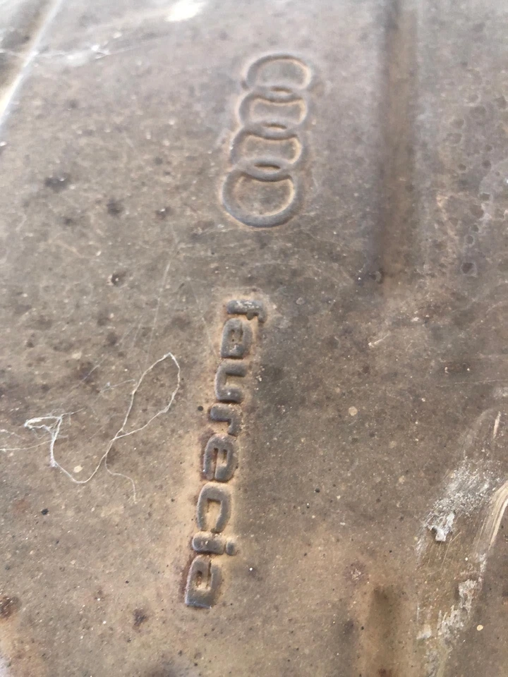 2006 AUDI A6 AVANT QUATTRO 3.1 L Rear Exhaust Muffler Right Passenger Side OEM - Image 2 of 4