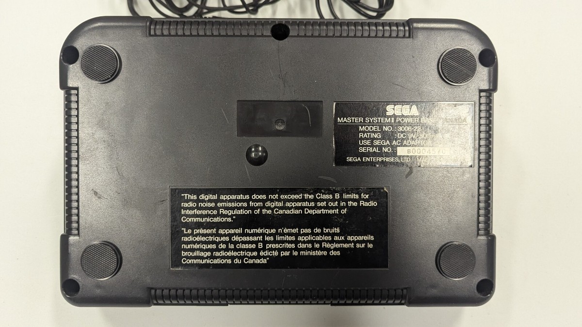 Sega Master System II 2 Console w/ Box & Controller Tested