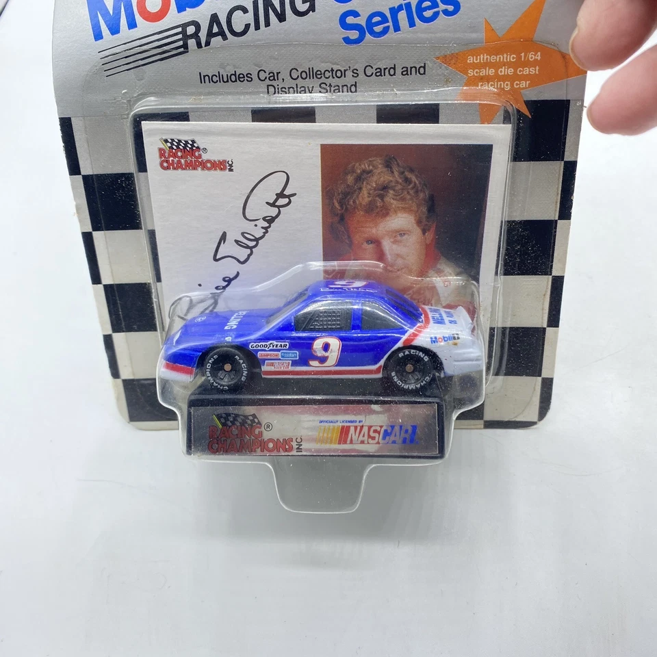 Racing Champions Mobil 1 Racing Collectors Series lote de 4 Rusty Wallace - Imagem 3 de 4