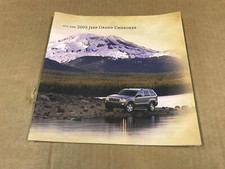 NOS 2005 Jeep Grand Cherokee Dealership Salesman Brochure