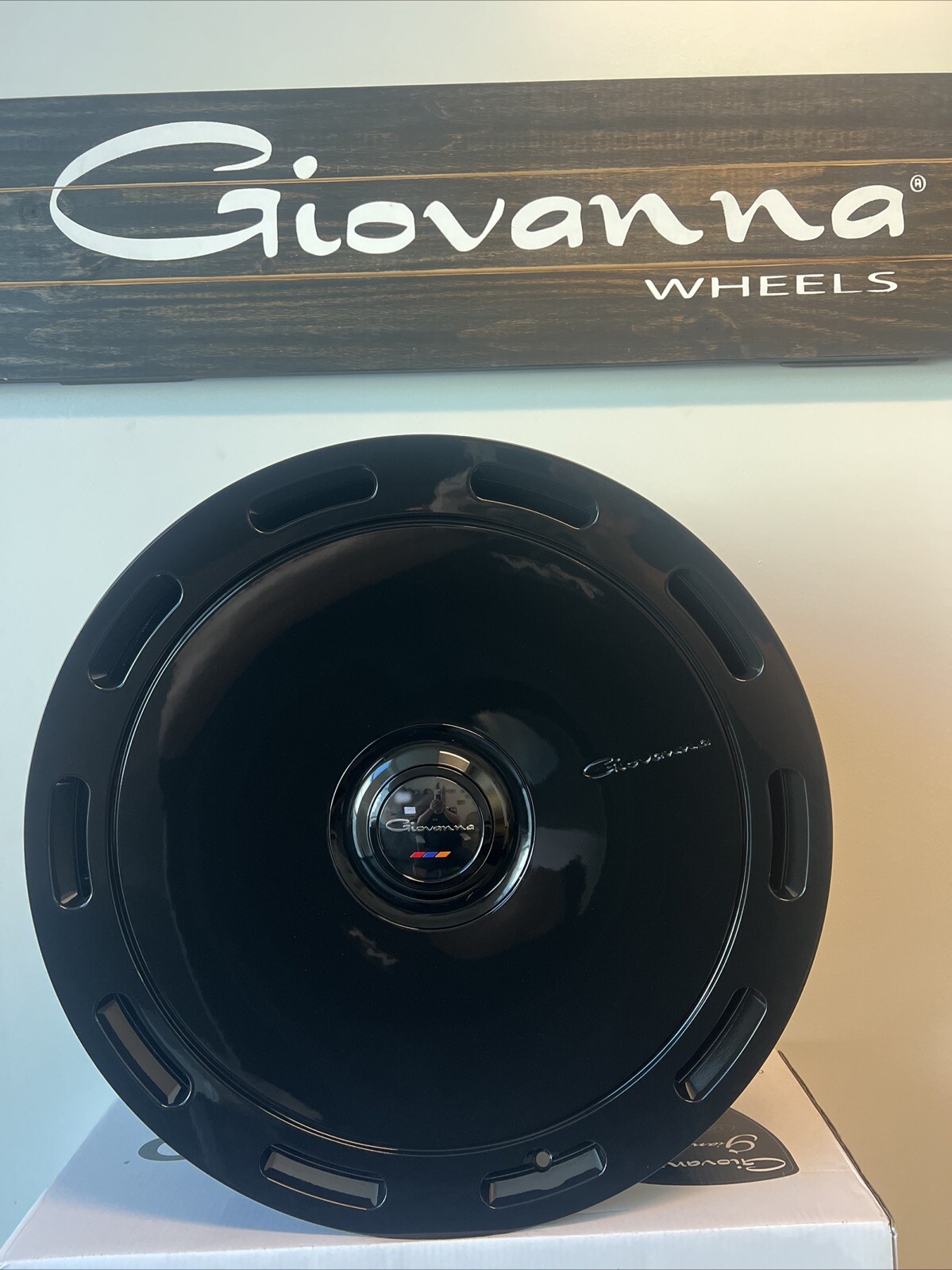 24" STAGGERED GIOVANNA AMUR GLOSS BLACK (5X112) ROLLS ROYCE CULLINAN BENZ S580