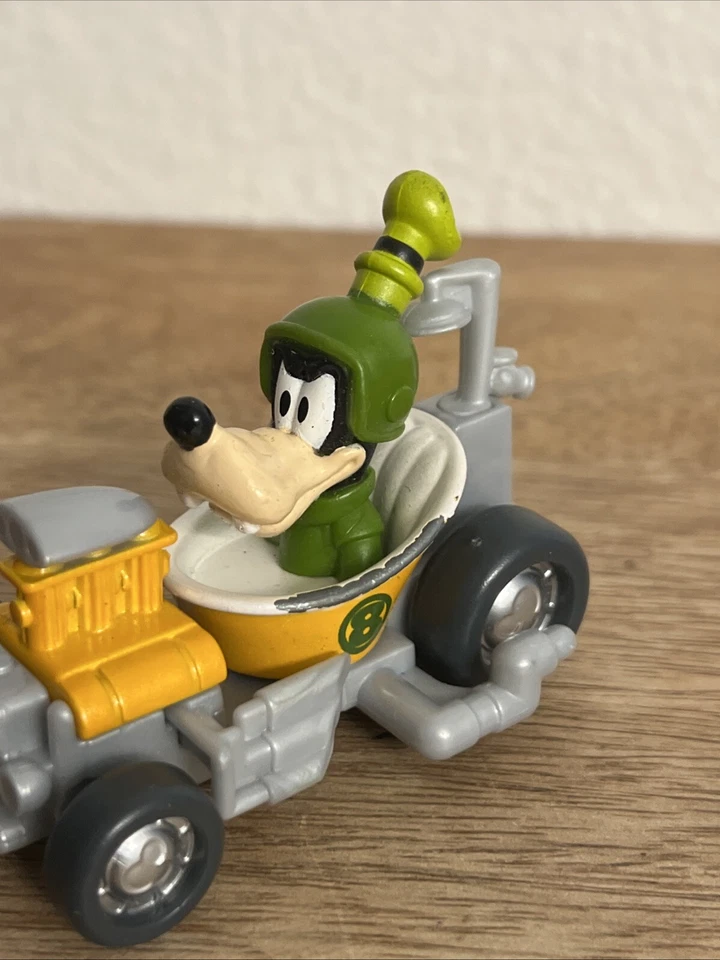 Disney Goofy In Roadster Racers Goofy Racer Plastic Die-Cast Toy Car - Image 3 of 4