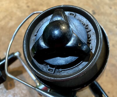 Vintage Berkley 420 • Spinning Fishing Reel • Made in USA & Japan