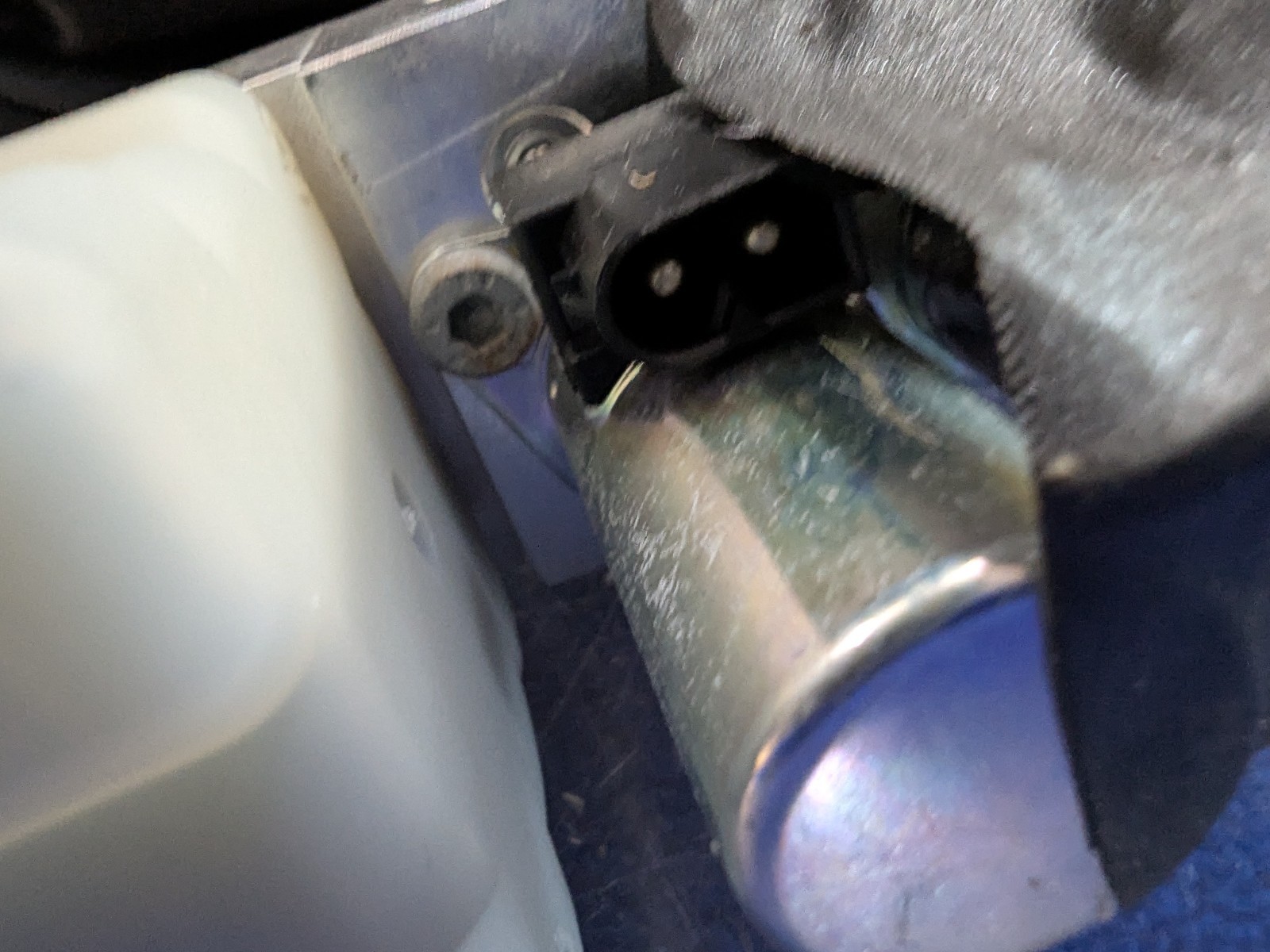 Maserati GranTurismo 2010-2019 Convertible top motor
