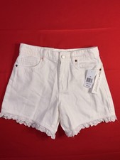 NWT BlankNYC White Denim Shorts Eyelet Ruffle Hem High Rise Women  s 26 Cute 0152
