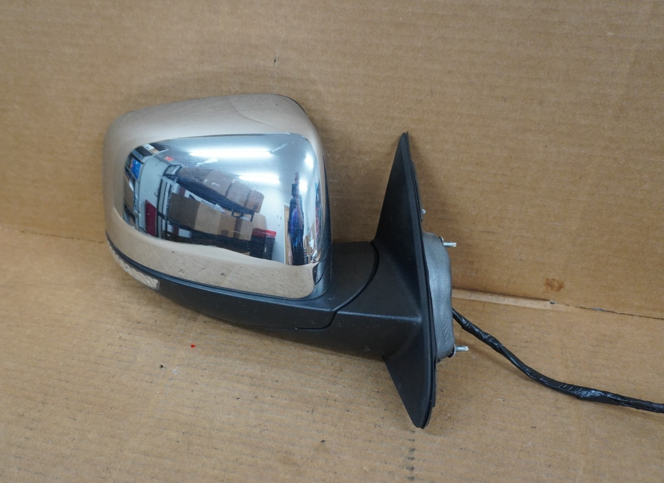 12 13 14 15 16 17 Jeep Grand Cherokee Passenger Side View Mirror OEM E11026536