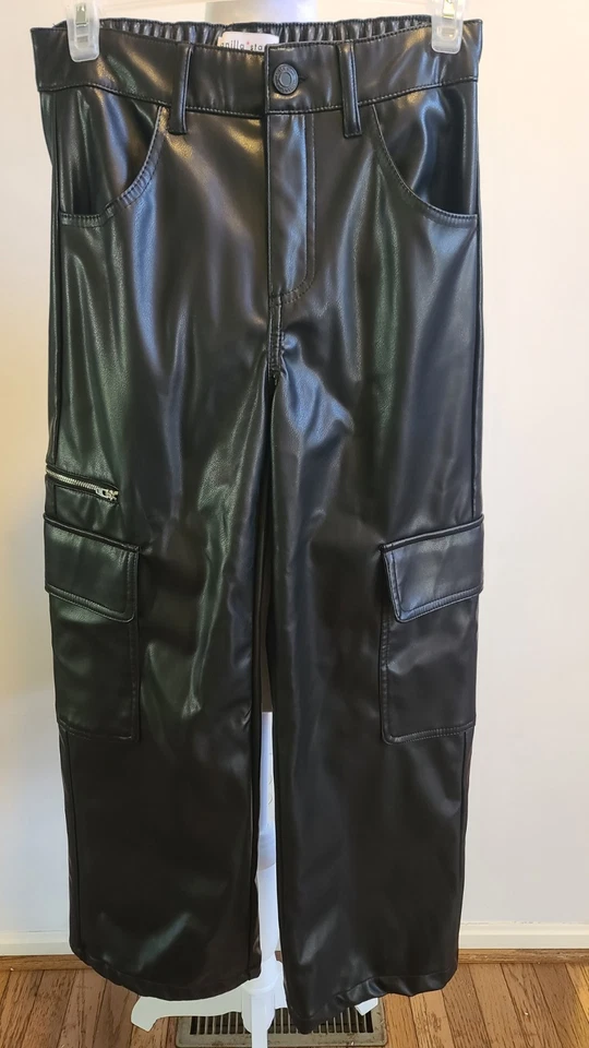 Vanilla Star Black Faux Leather Cargo Pants Size XS Wide Leg Ankle Juniors Girls - Image 4 of 4