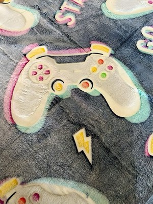 Glow in The Dark Gaming Blanket Gamer Game Controller Throw Gift Toys for Kid...