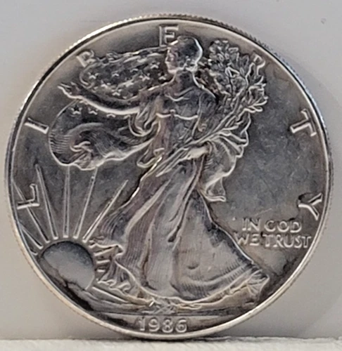 1986 AMERICAN SILVER EAGLE ~ 1 OZ .999 FINE SILVER