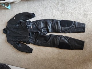 Akito 2 Piece Motorcycle Jacket and Trousers Black Size 42 Chest 34 Waist