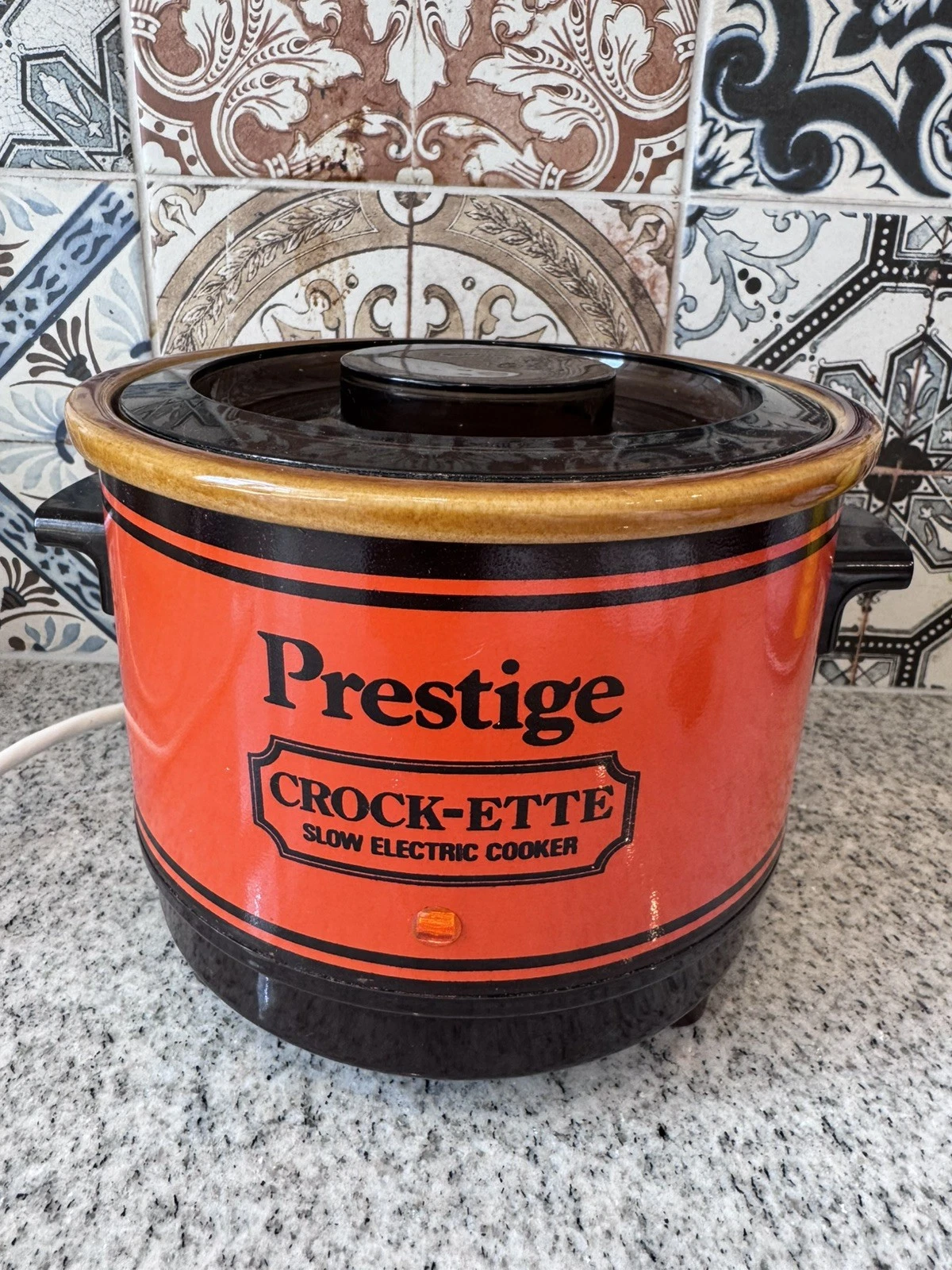 Vintage Prestige Small CROCK-ETTE Slow Cooker 1970s working