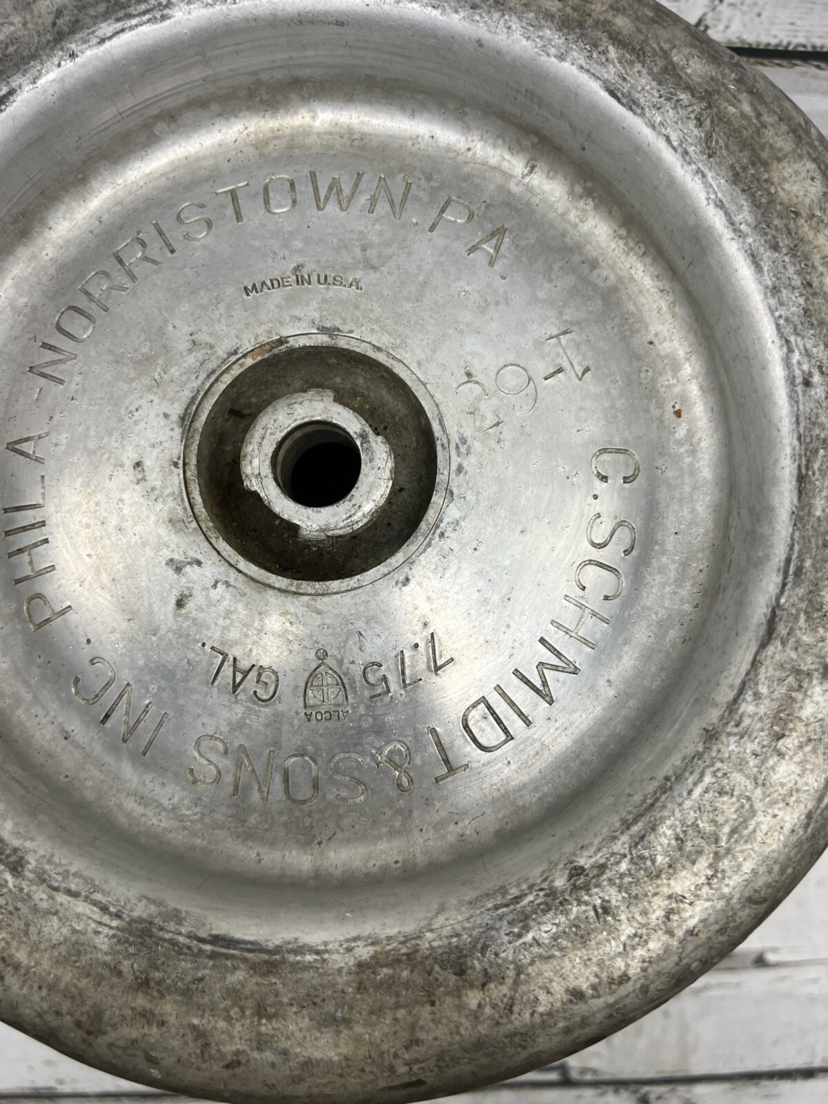 Vintage Christian Schmidt & Sons Schmidts Beer 7.75 Gallon Metal EMPTY