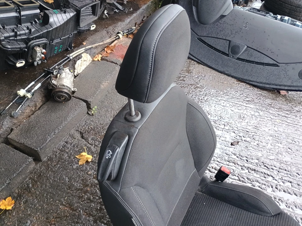 CITROEN DS3 2014 3 DOOR OSF DRIVER SIDE FRONT SEAT ASSEMBLY - Image 4 of 4