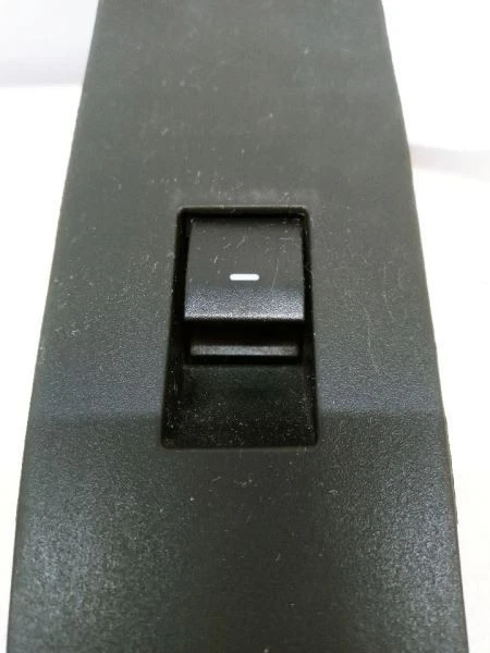 Mercury Milan 2009 pasajero ventana derecha interruptor fabricante de equipos originales usado Foto 2 de 4