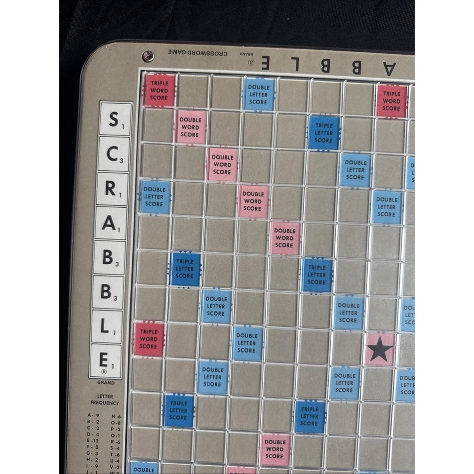 VTG Scrabble Game Deluxe Edition 1977 Rotating Crossword Turntable Board Only - Image 2 of 4