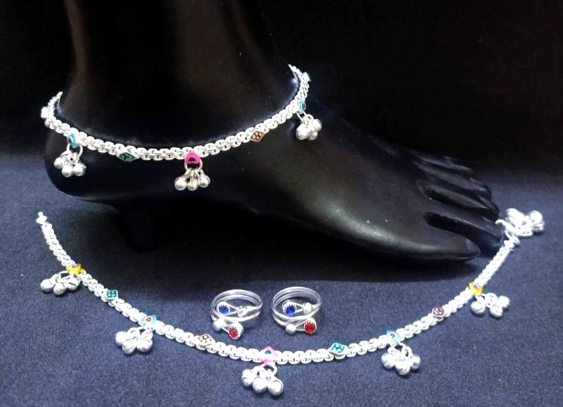 TseenYi Boho Layered Pearl Toe Ring Anklet Gold Barefoot Sandals Anklet Bracelet Vintage Pearl Layered Anklet Pearl Beaded Foot Chain Summer Beach Foot Jewelry For Women And Girls Gifts - View #4