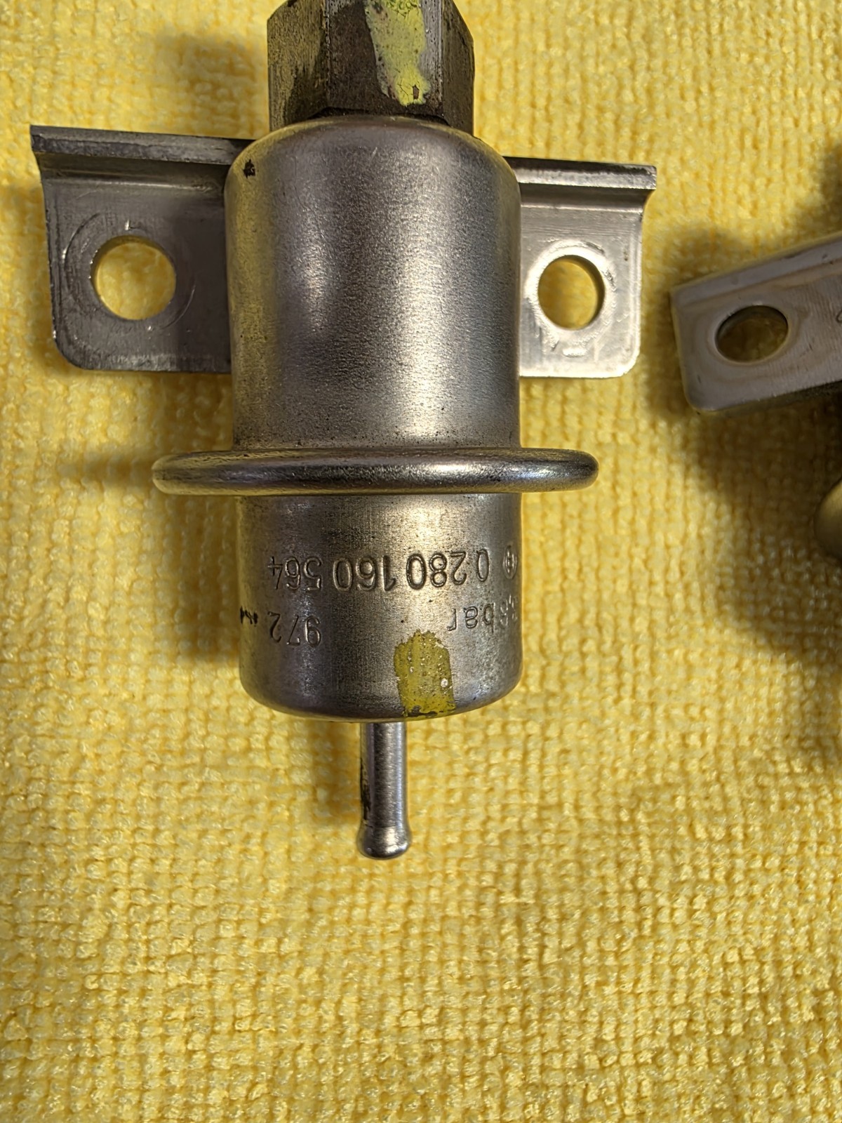 Ferrari Fuel Pressure Regulator 167321