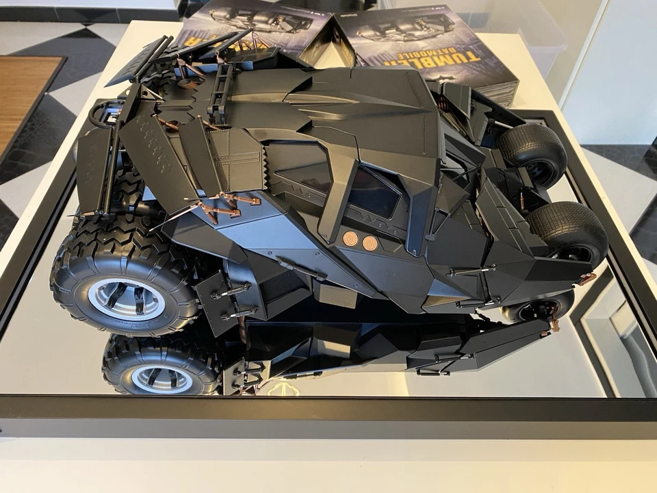 Tumbler Batman Hachette Batmobile 1:8 Con Teca E Fascicoli - Immagine 4 di 4