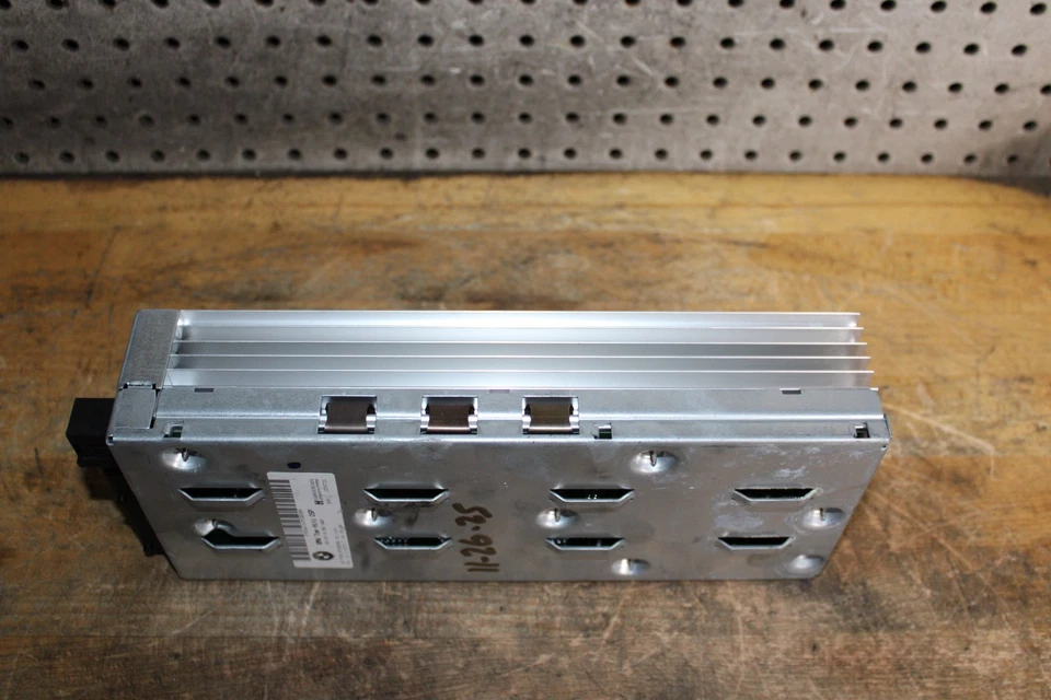 2004-2011 BMW 3 5 6 SERIES AMPLIFIER AMP AUDIO LOGIC 7 TOP HI-FI DSP HARMAN OEM - Image 3 of 4