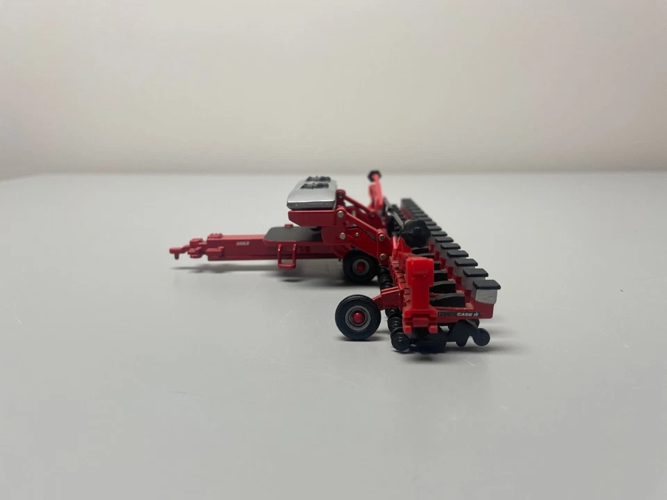 1/64 Case IH Model 1200 AFS 16 Row Planter ERTL Die-Cast - Image 2 of 4