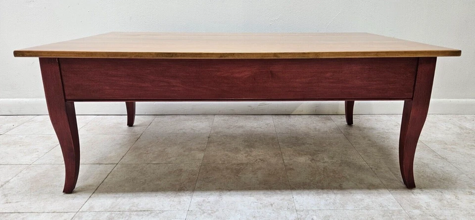 Mesa de centro Ethan Allen Country Colors acabado de un cajón 679 Foto 2 de 4