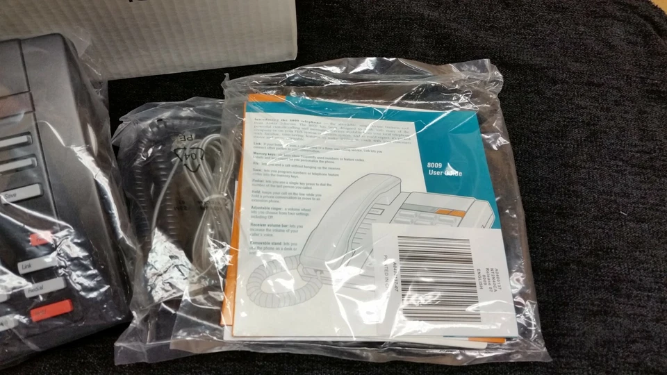 BRAND NEW Aastra Black Telephone 8009 NT2N24AD1141 A040458-01  NIB SLEEK 1639 - Image 3 of 4