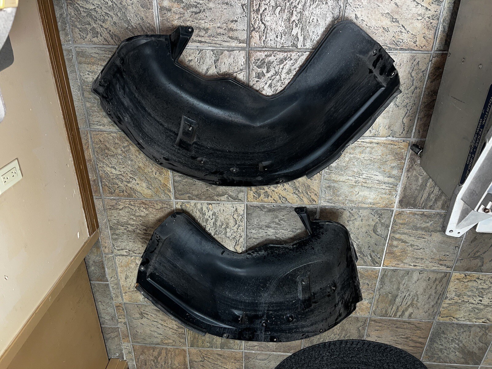 Ferrari 430 REAR WHEELHOUSE  67957300 RH OEM